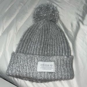 Light gray Adidas beanie